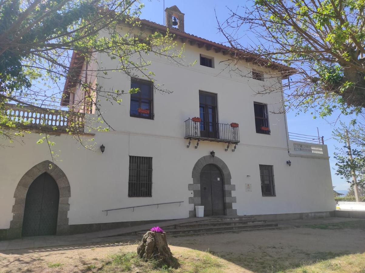 Can Rabassa Hostel Vallromanes Luaran gambar